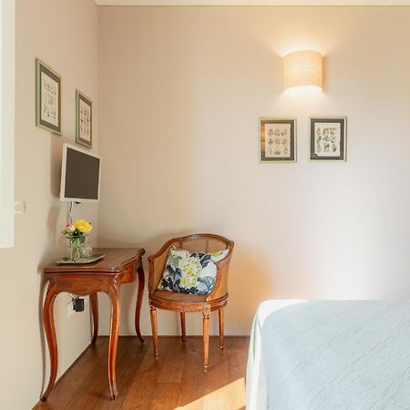 B&B La Casetta Montecarlo Luaran gambar