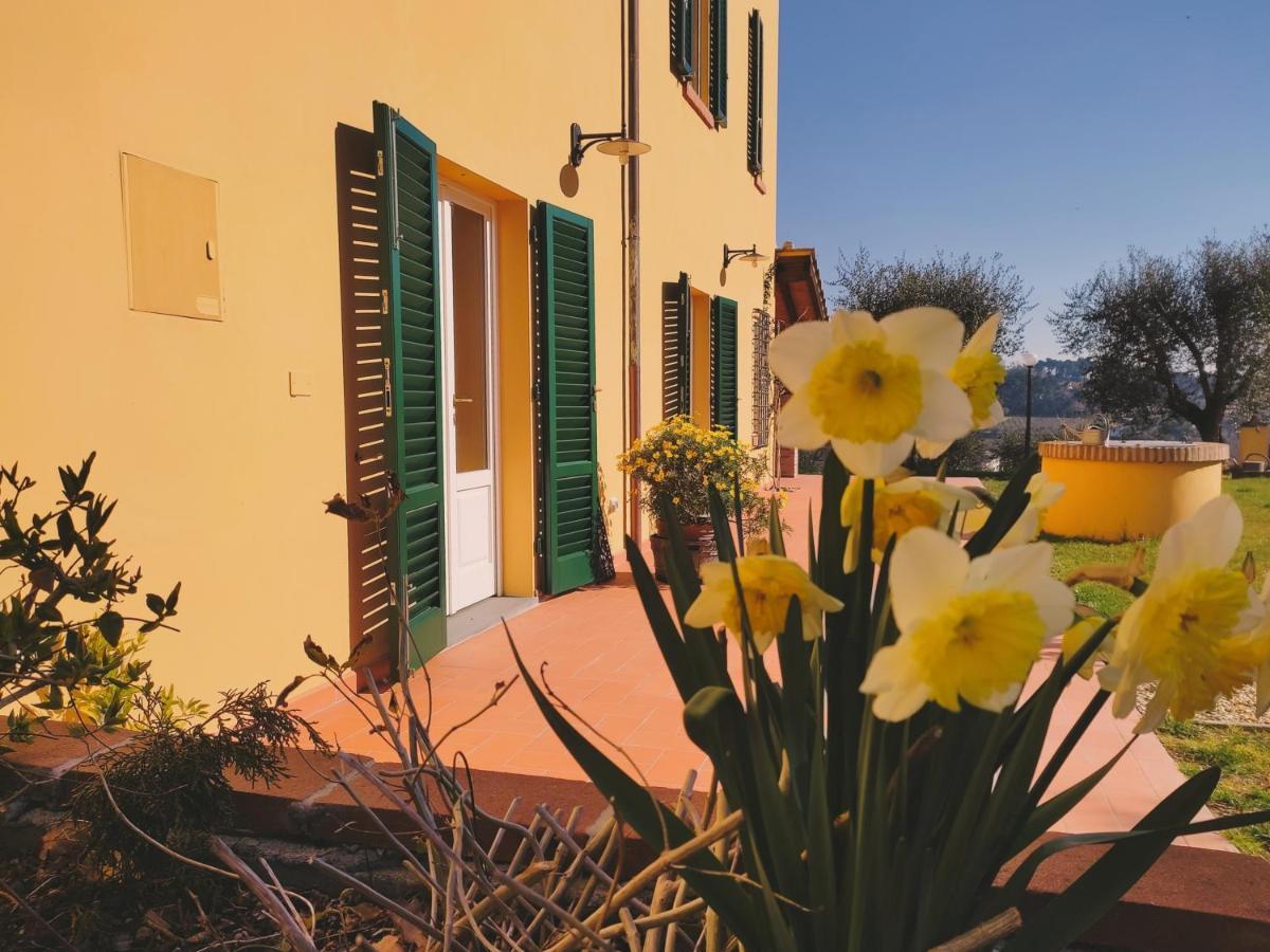 B&B La Casetta Montecarlo Luaran gambar
