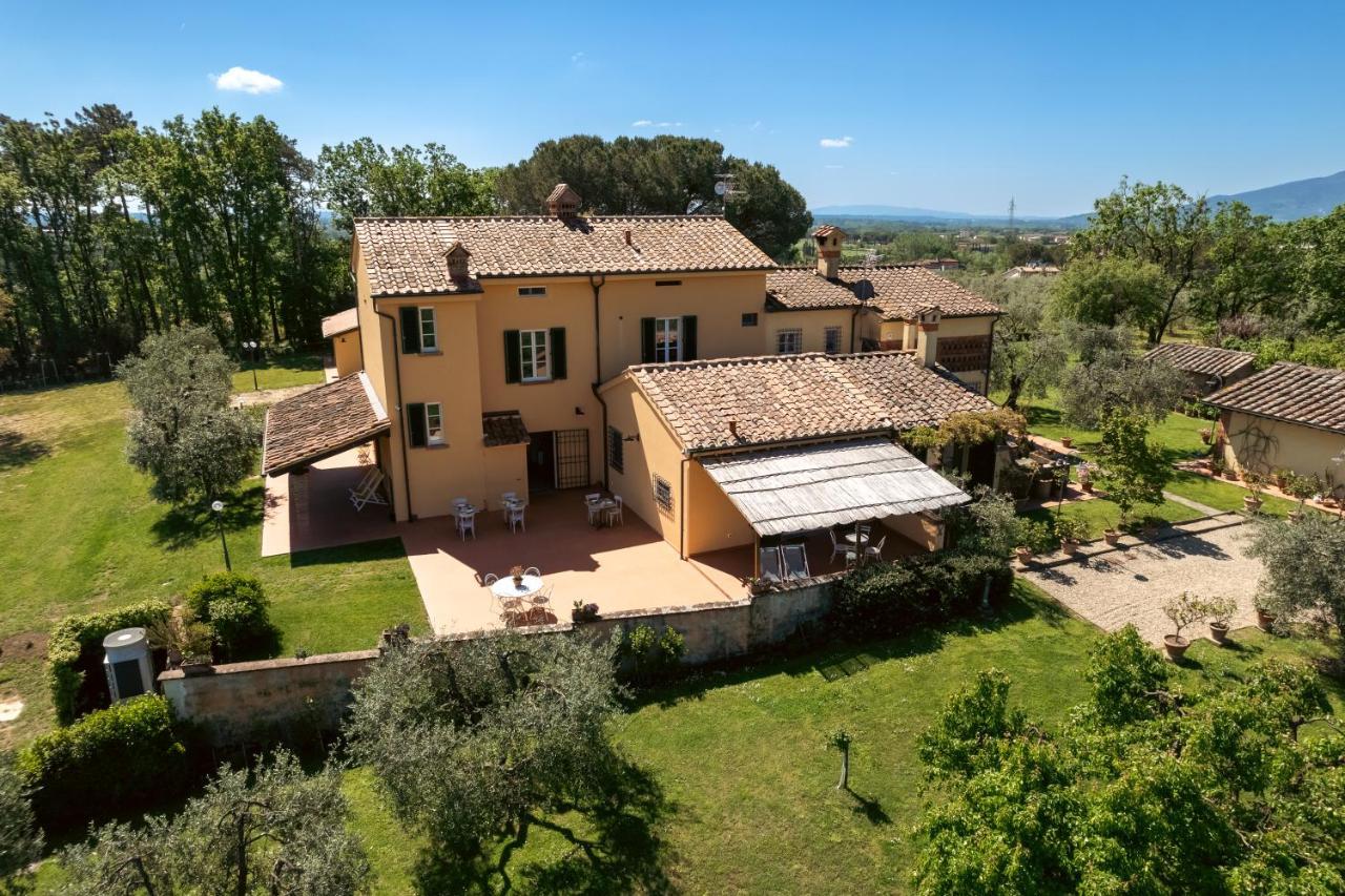 B&B La Casetta Montecarlo Luaran gambar