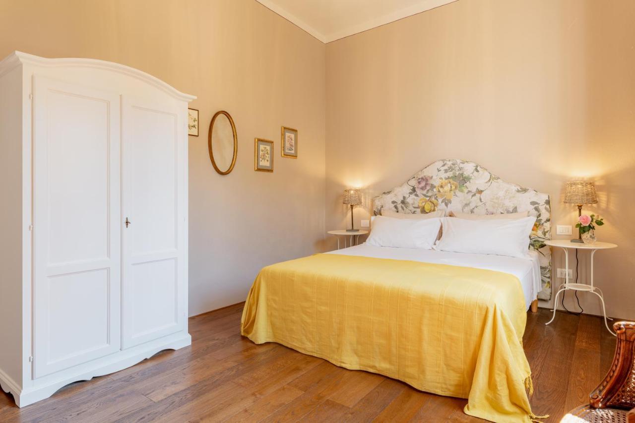 B&B La Casetta Montecarlo Luaran gambar