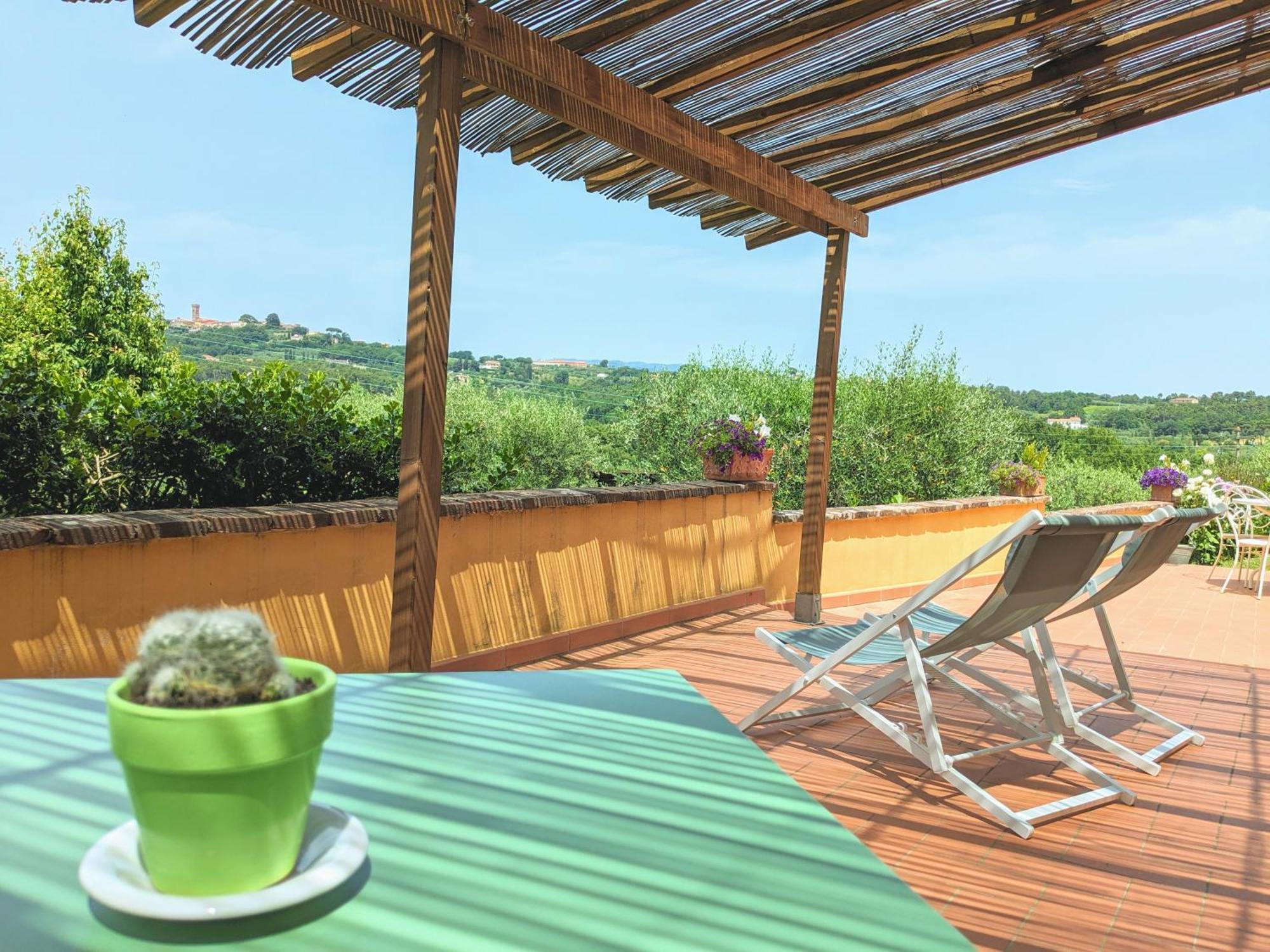 B&B La Casetta Montecarlo Bilik gambar